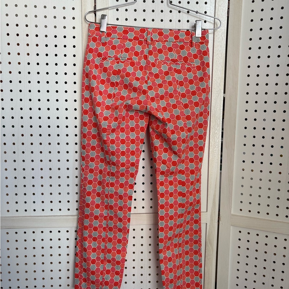 GAP Red and White Hexagon Patterned Slim Cropped Pants